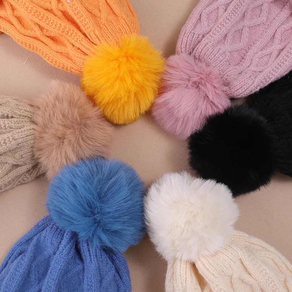 Autumn Winter Fashion Classic Beanie Hats Women Thicker Fur Pom Ball Knitted Cap Girls Fleece-lined Warm Pullover Skullies