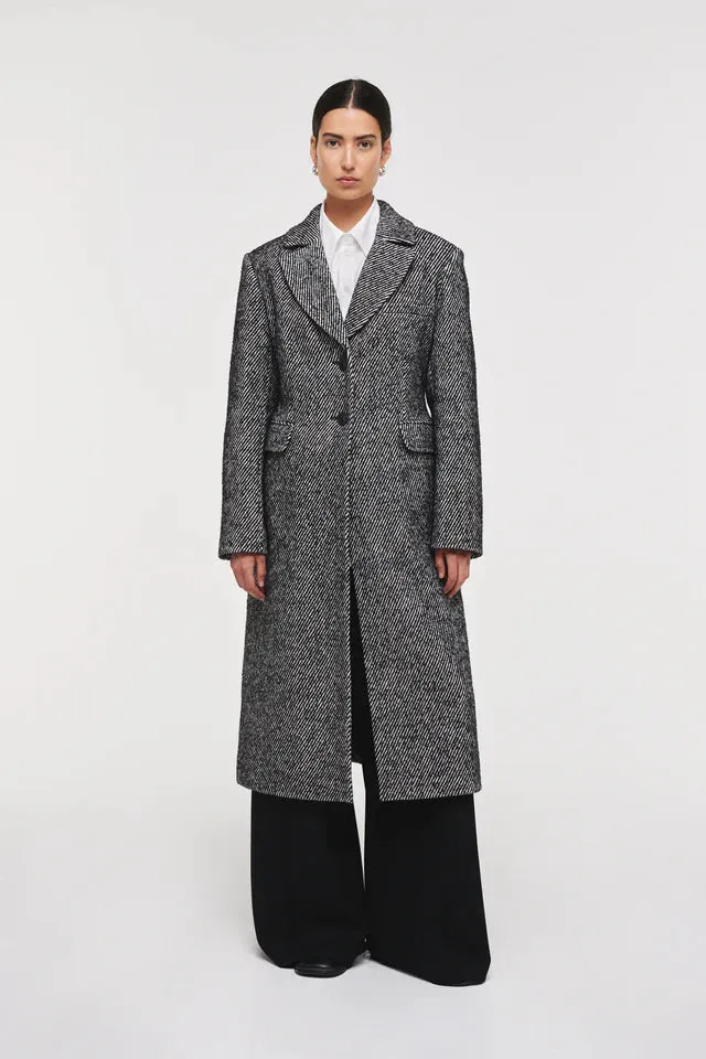 Kali Herringbone Coat Black by Aligne