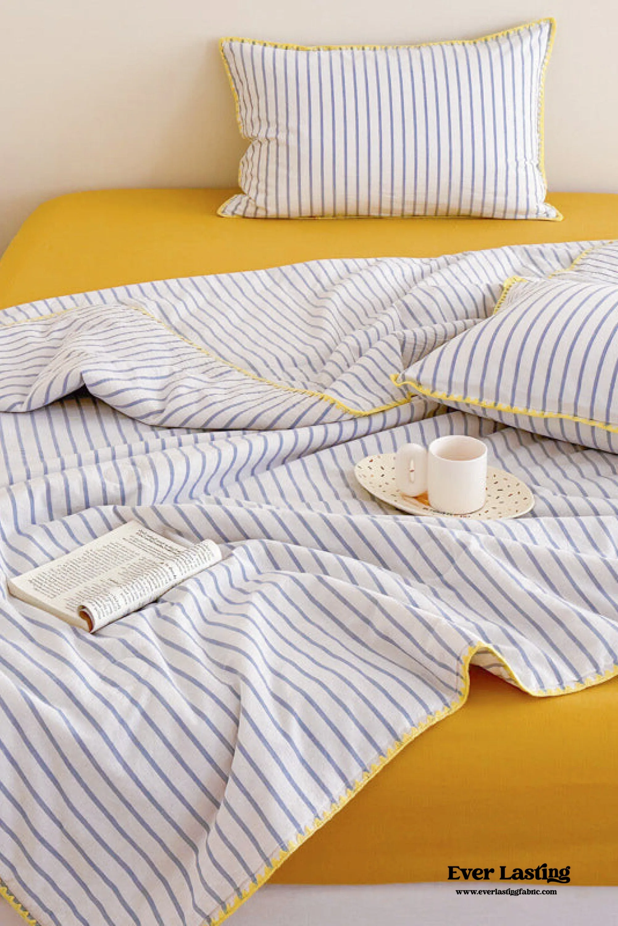 Striped Breathable Blanket Set / Mix Stripe